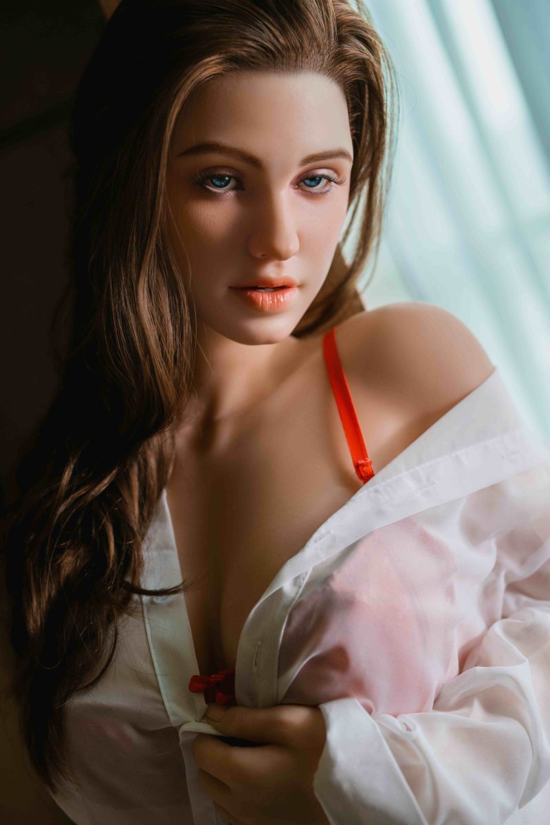 Finn – T03 165cm Silicone Top Fire Doll 2