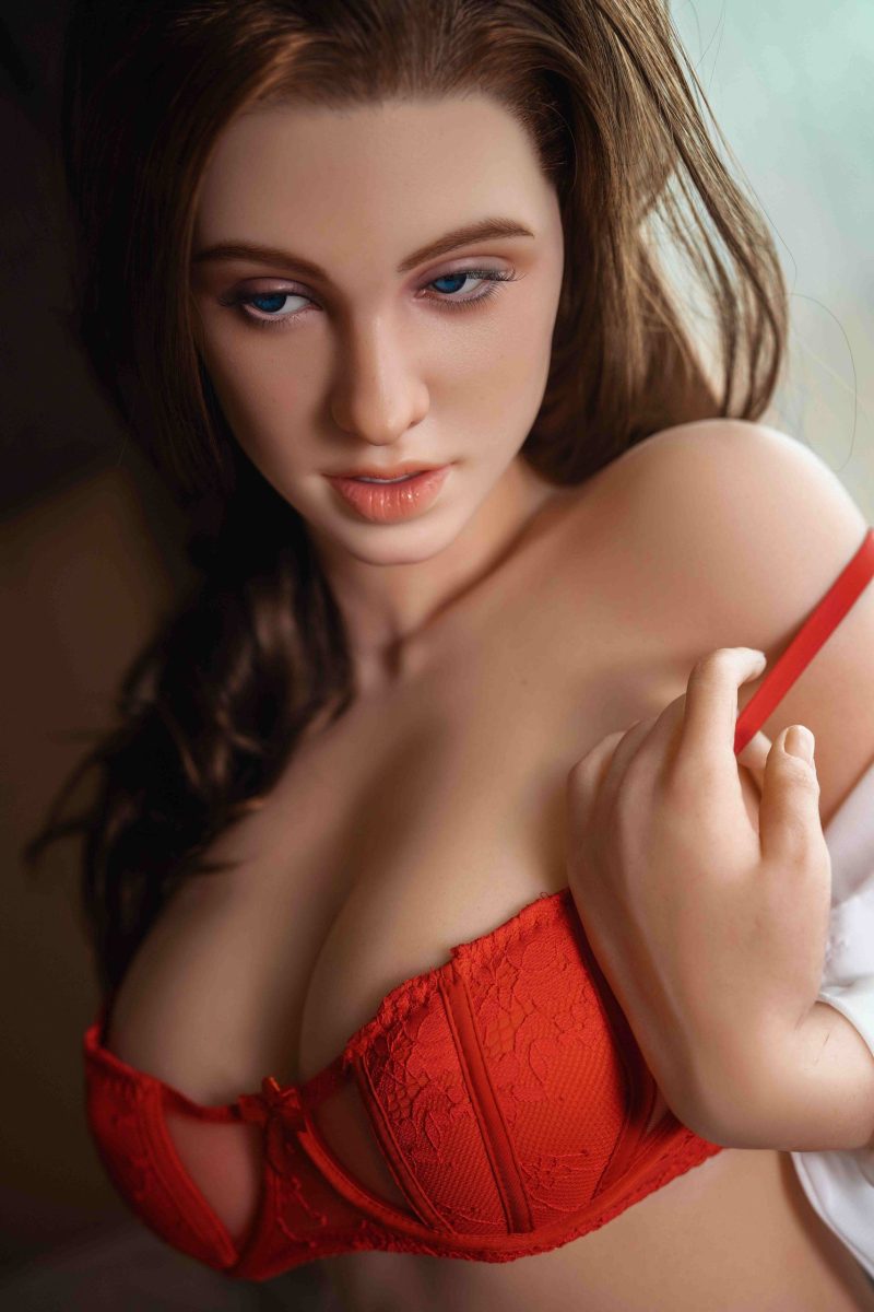Finn – T03 165cm Silicone Top Fire Doll 3