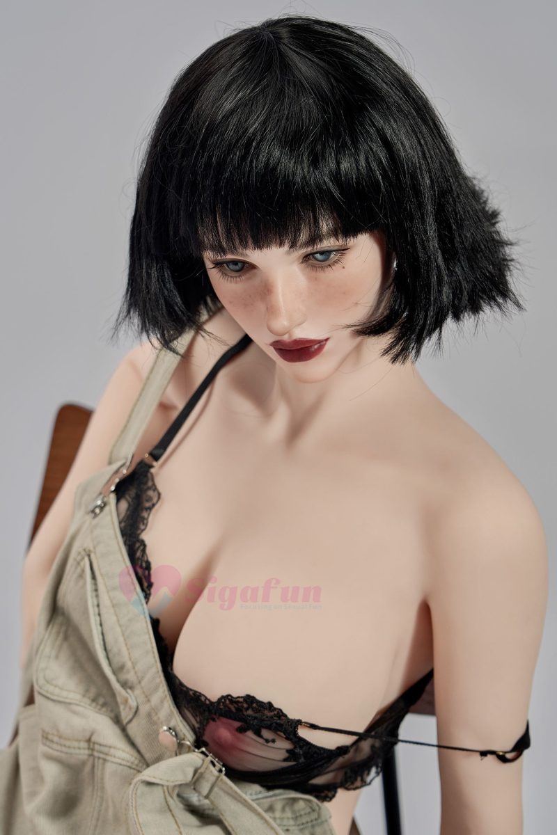SigaFun - 164CM AI Love Doll Cecily Freedom Loving Artist 11