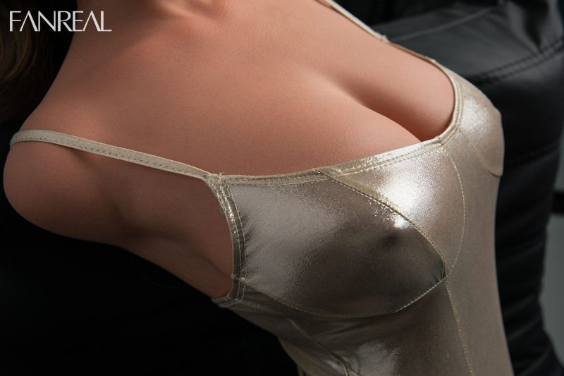 Fanreal - T111 F-Cup Real Skin Texture Torso Maddy 111cm 9
